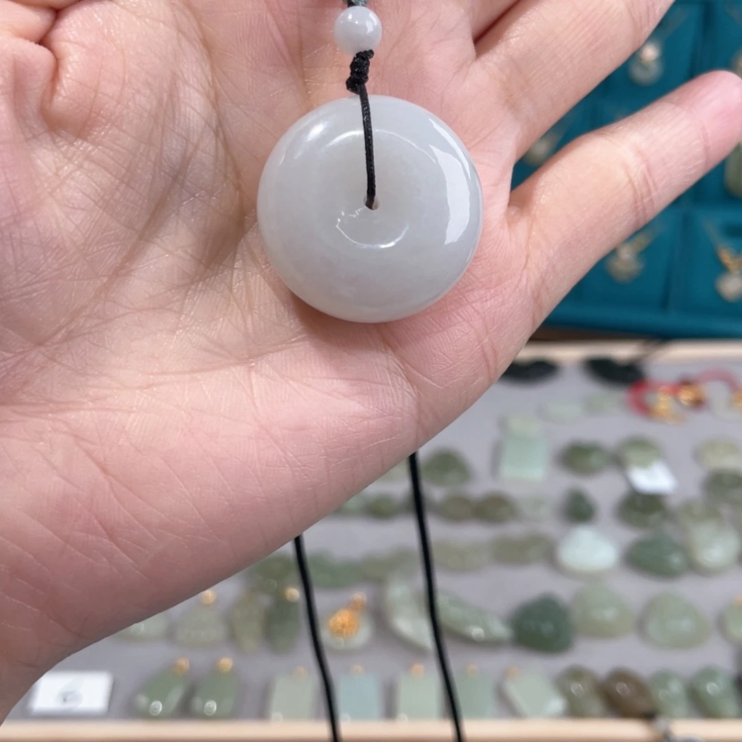 和田玉吊坠(不含链)未镶嵌柒*-