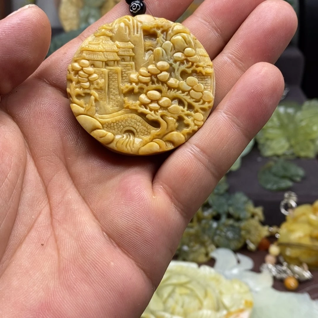 蛇纹石玉未镶嵌吊坠(赠链)