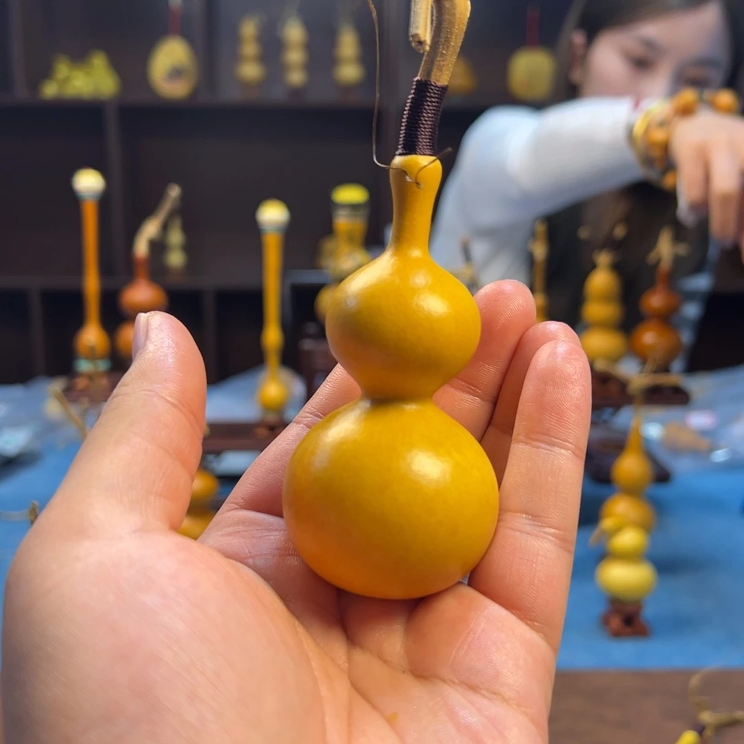 陈***令我在外面吃饭呢你在哪了