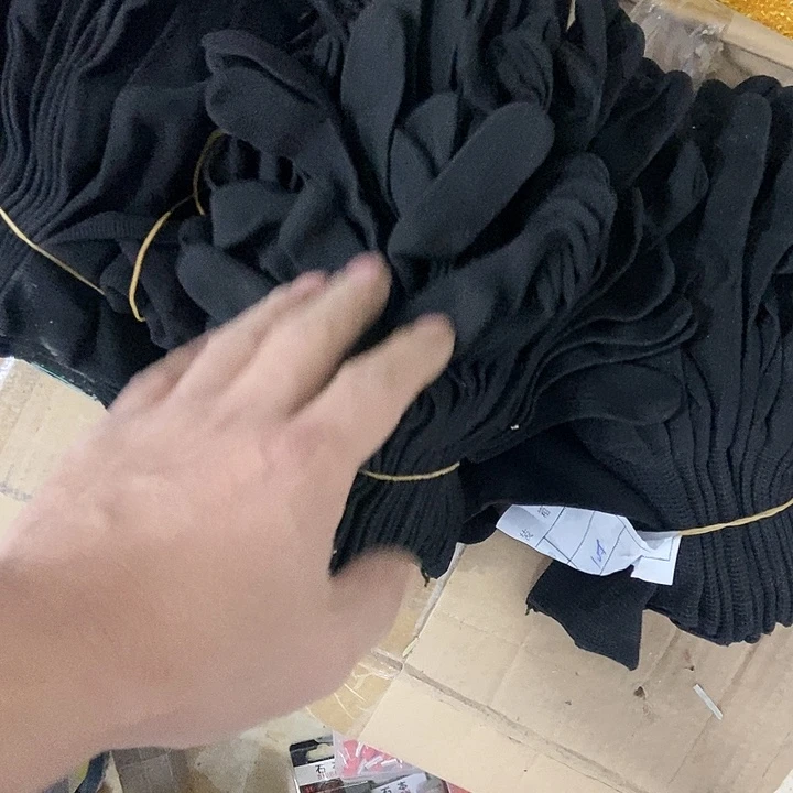 手套三个一单颜色随机