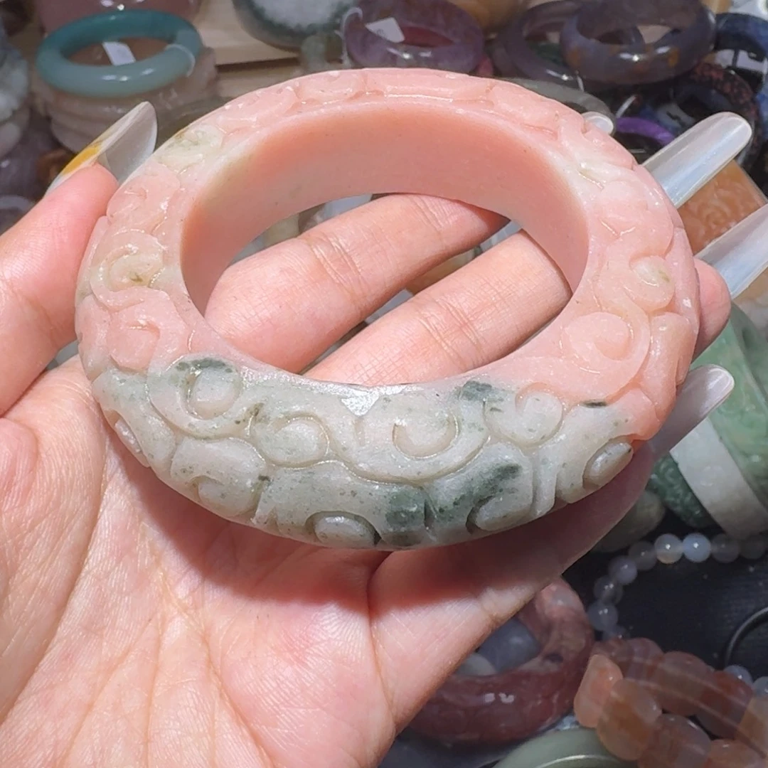 石英质玉（佘太翠）手镯未镶嵌58微瑕不退换