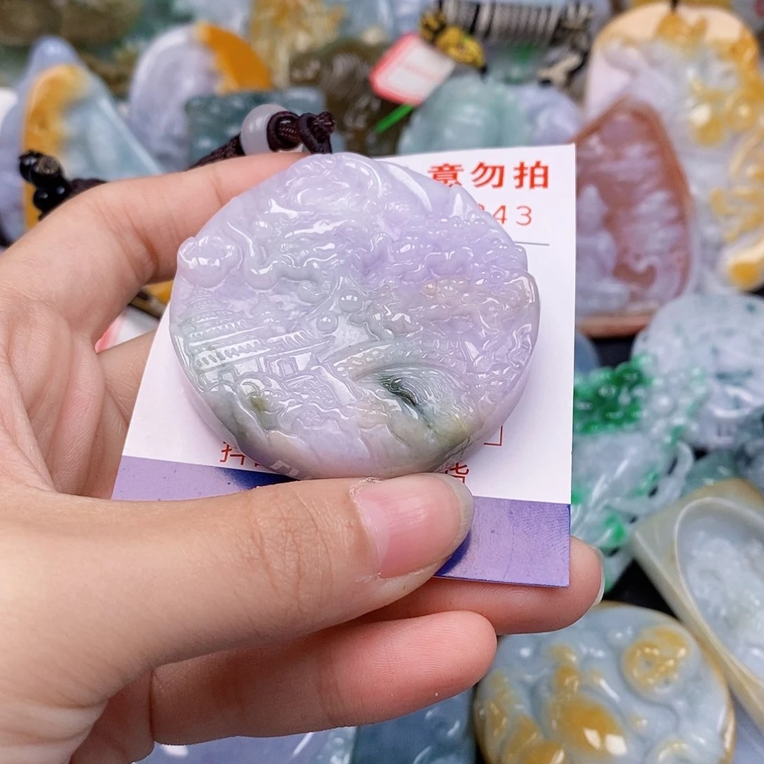 吊坠(不含链)未镶嵌翡翠