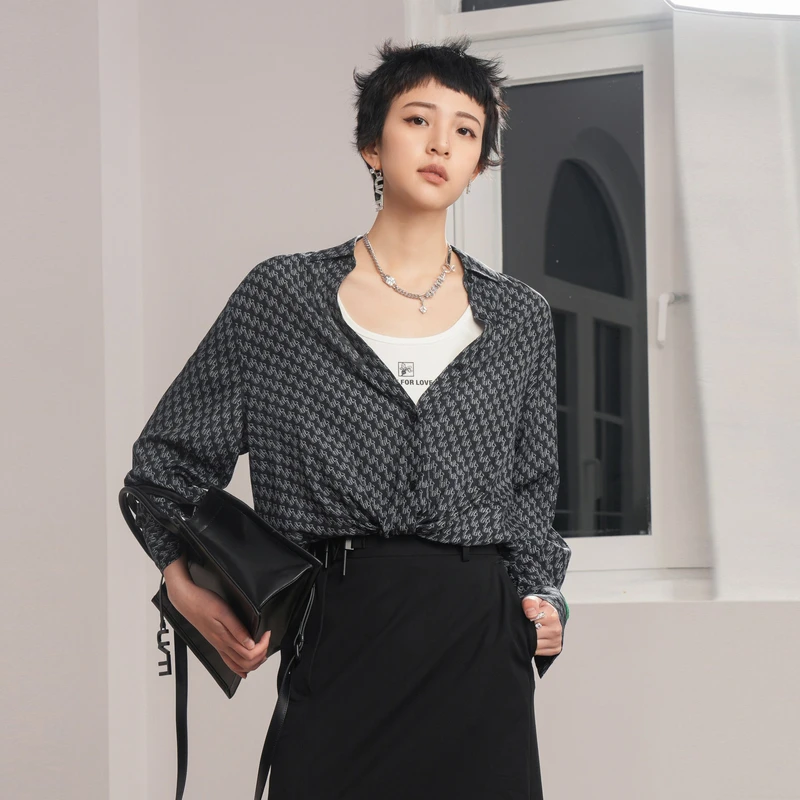 UTI衬衫UJ312100306