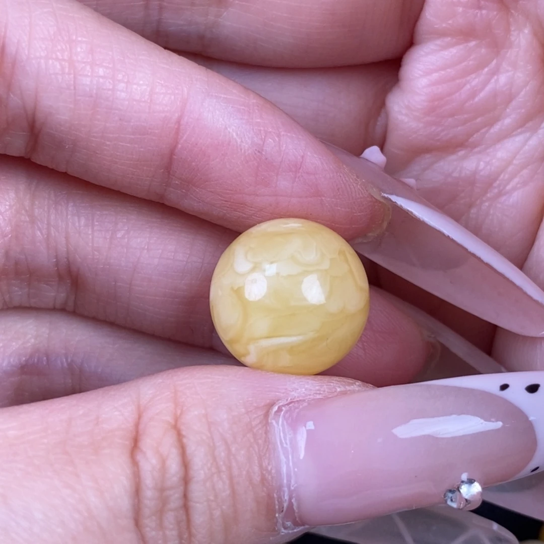 琥珀未镶嵌珠宝奇石187