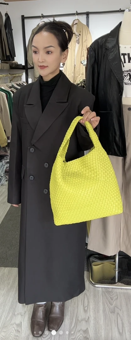 长款西装大衣设计时尚具有独特风格