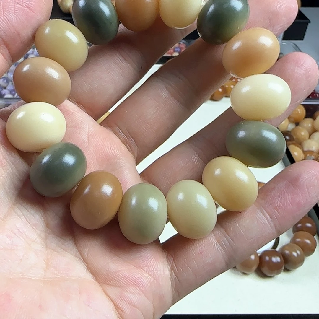 菩提根/象牙果手串阿***优卡19算盘手串一条