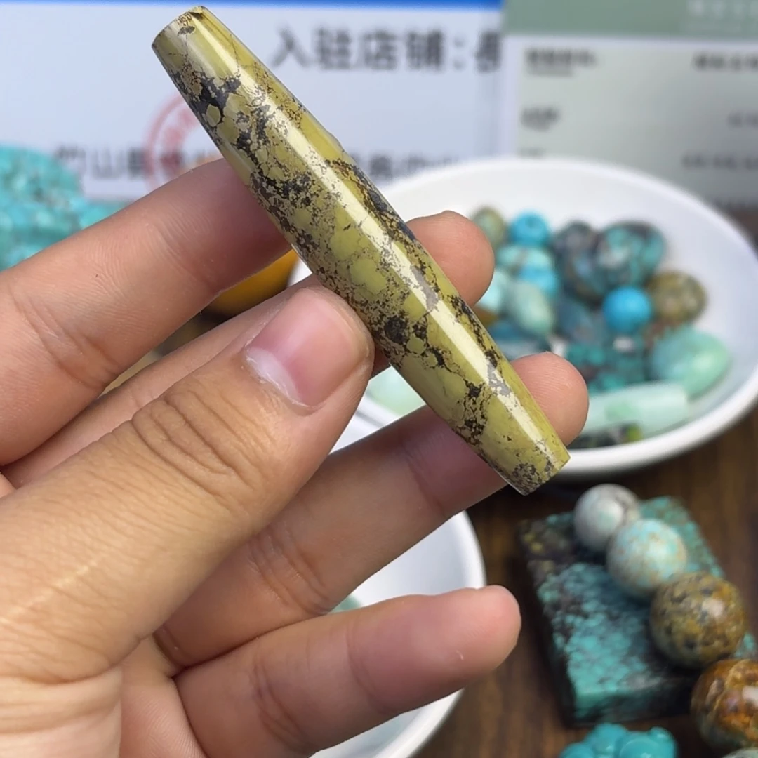 南红玛瑙未镶嵌绿松石