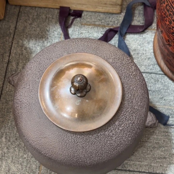 紫砂茶杯香**山非常美丽漂亮的物品