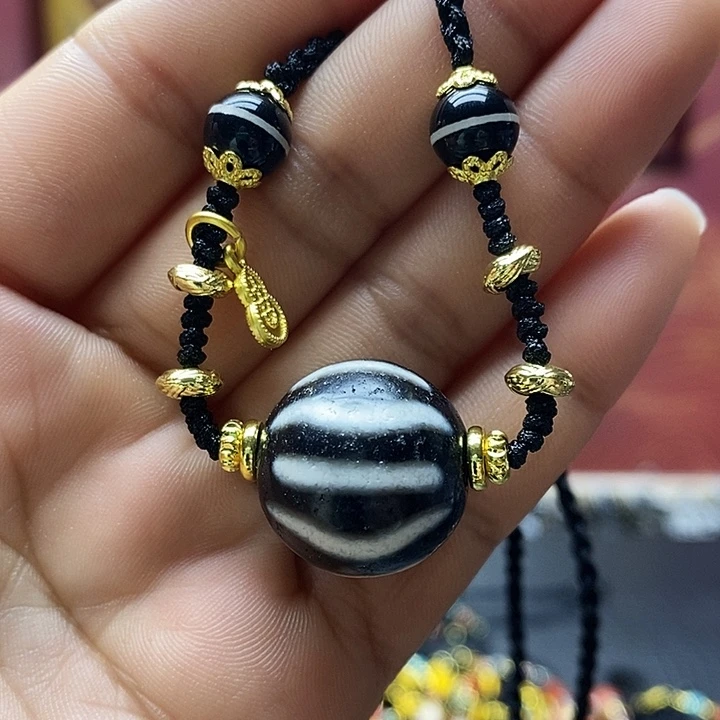 玛瑙/玉髓合金颈饰