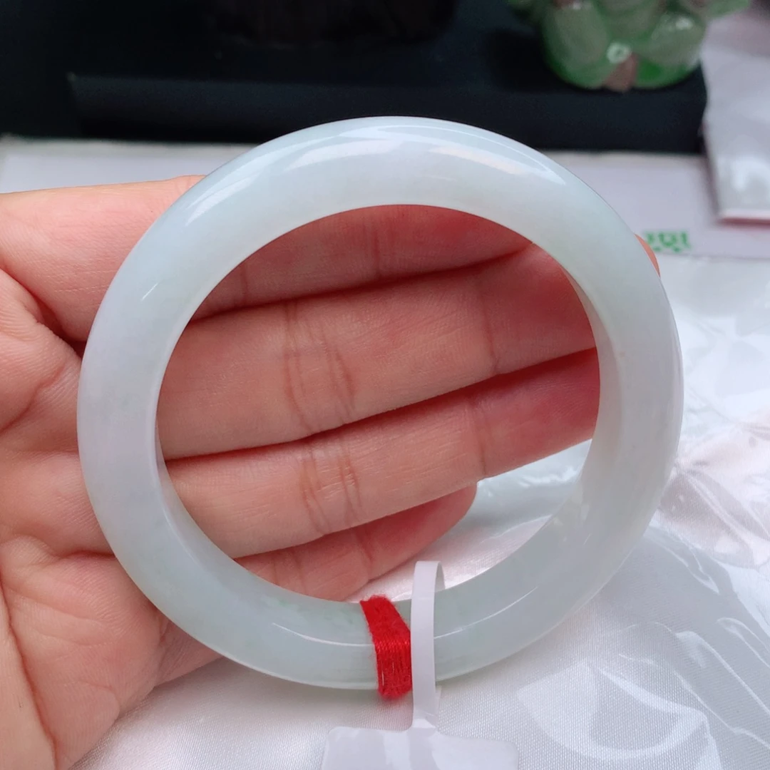 未镶嵌手镯翡翠翡翠手镯