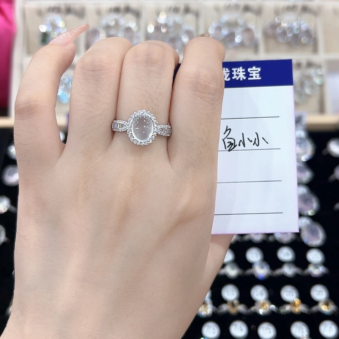 鱼****银S925镶嵌戒指芙蓉石