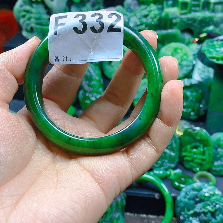 未镶嵌和田玉珠宝半成品