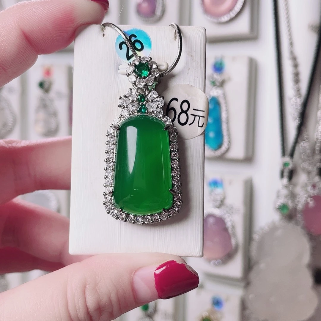 玛瑙/玉髓未镶嵌颈饰