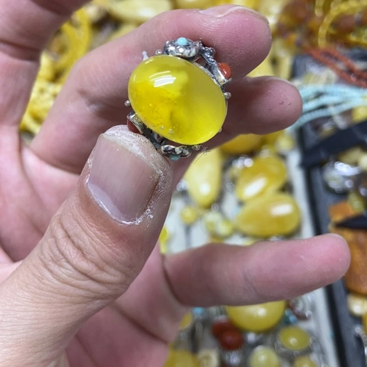 蜜蜡银S925镶嵌裸石戒指