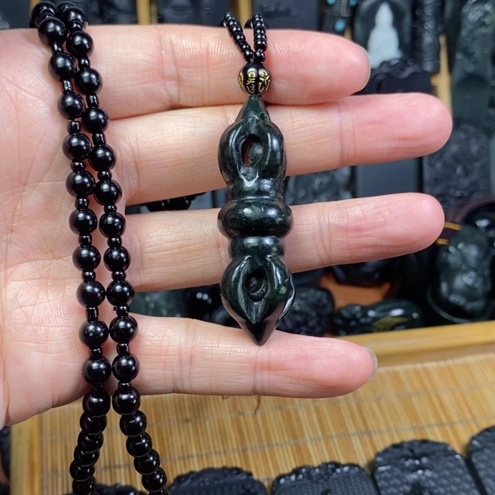 和田玉（青玉）未镶嵌颈饰