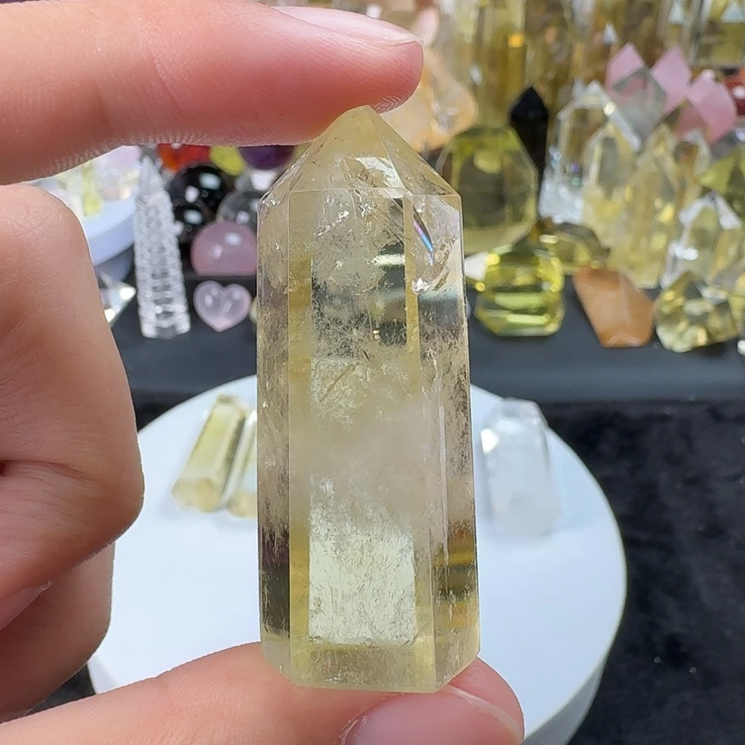 水晶珠宝半成品未镶嵌黄水晶
