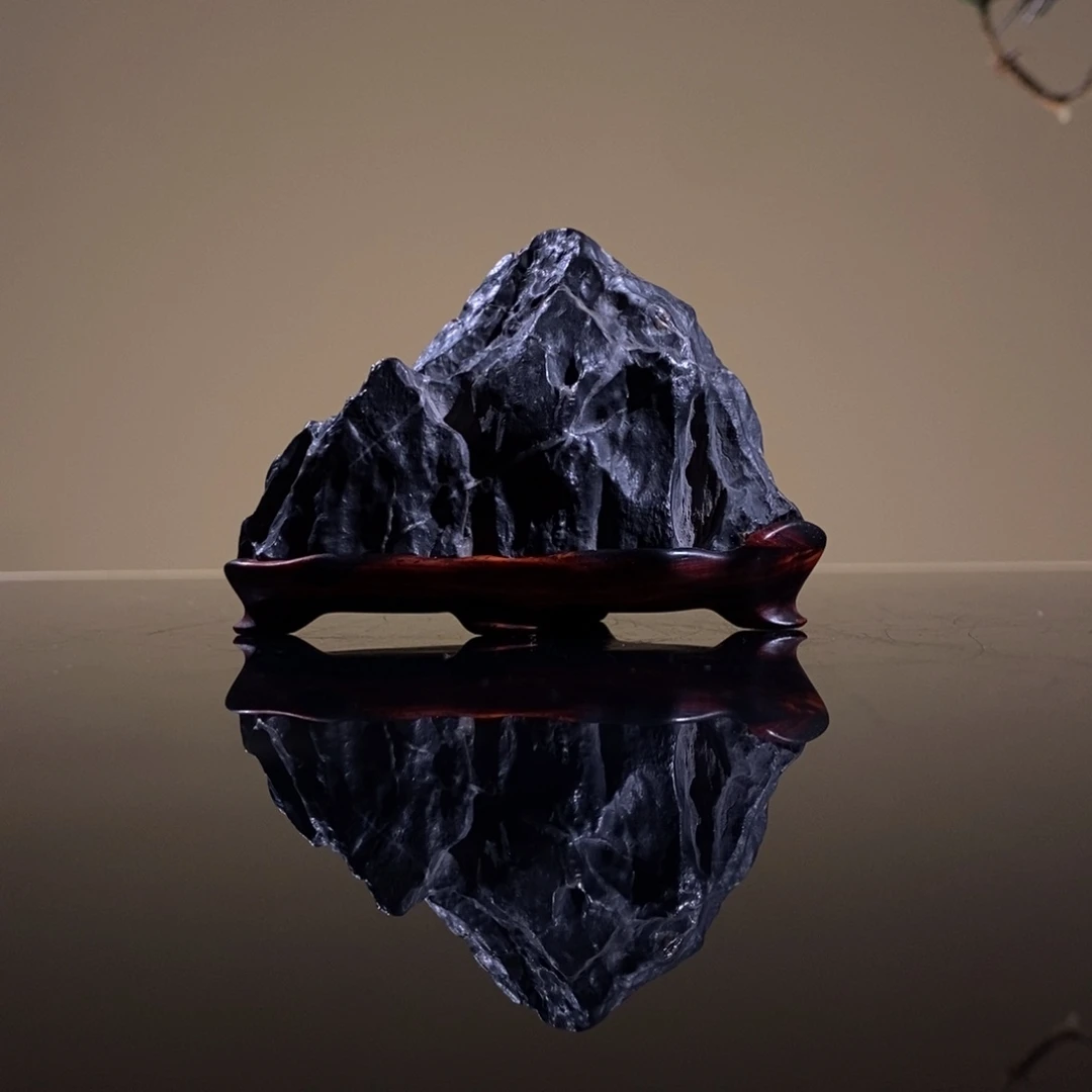 随***兵英德石天然原石一方