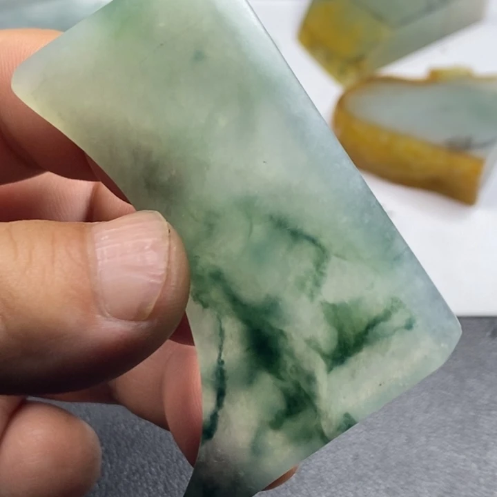 定制翡翠未镶嵌材料