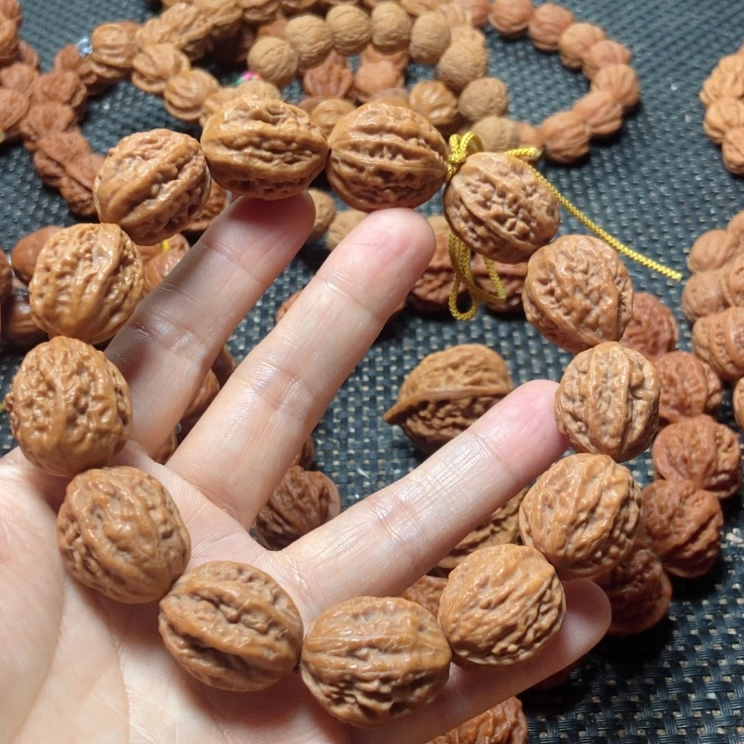 吊坠文玩核桃八棱手串