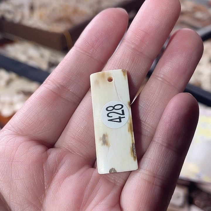 泥塑不打孔联系客服