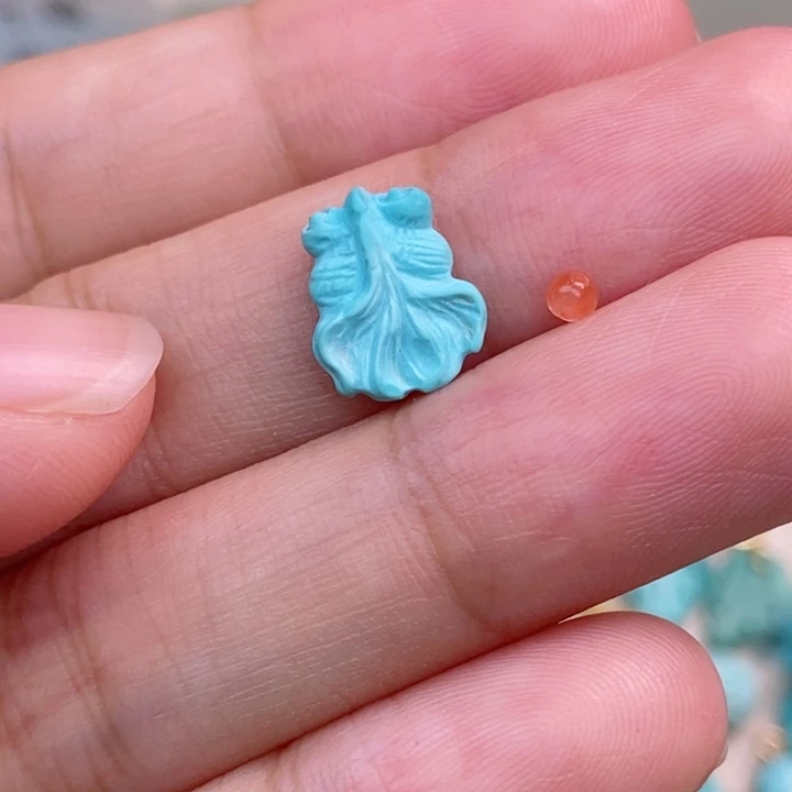 南红玛瑙未镶嵌珠宝奇石