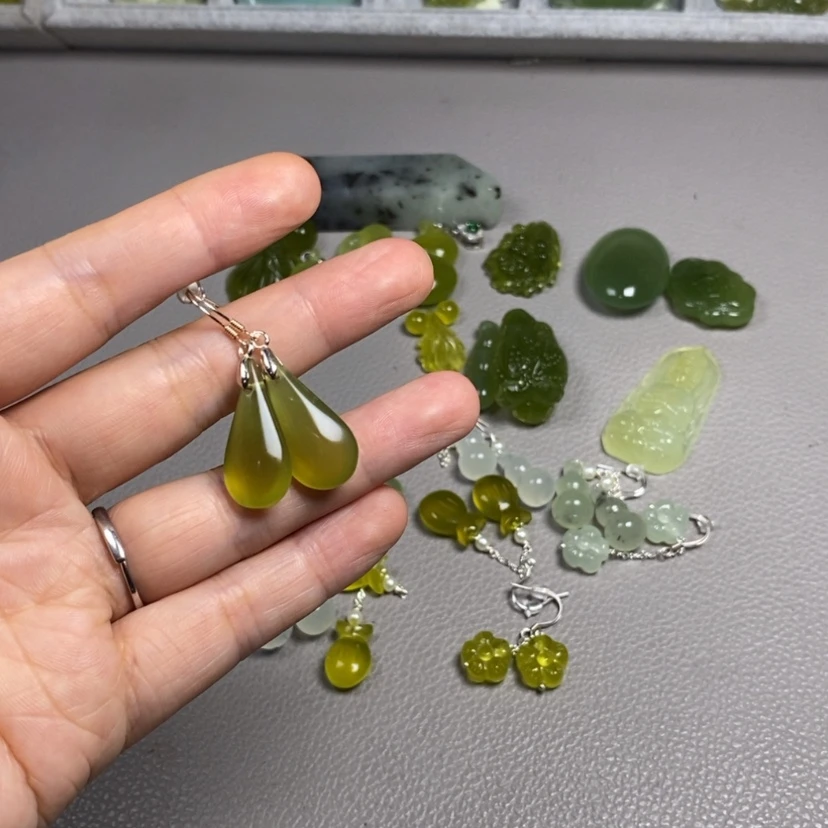 【闪购商品】蛇纹石玉未镶嵌挂件耳饰耳环项链