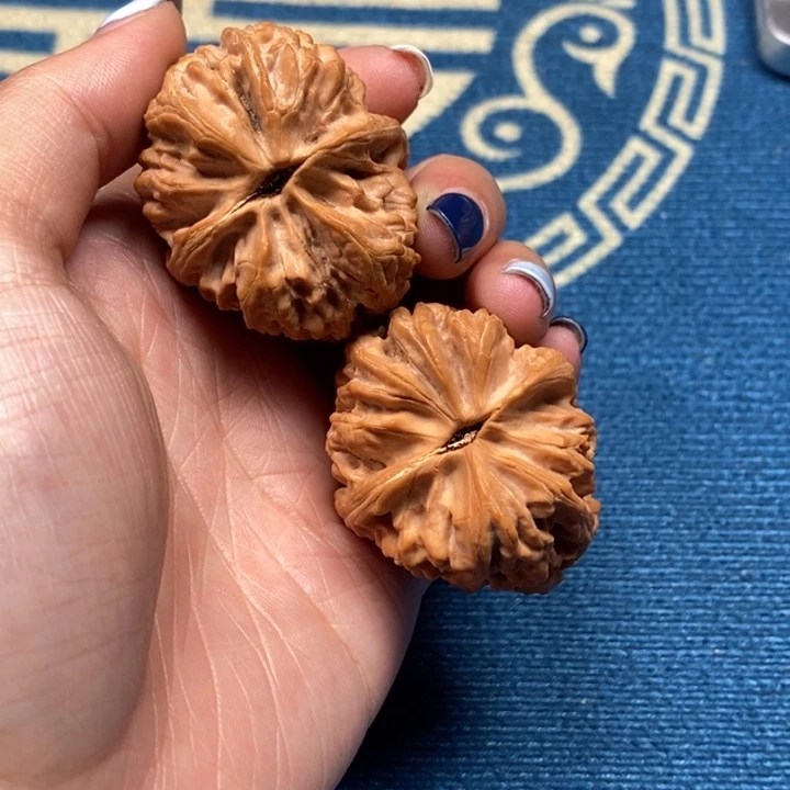 吊坠文玩核桃西北将军