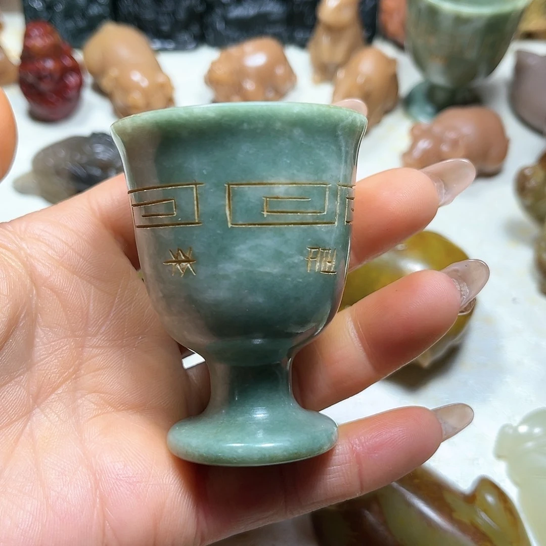 白玉菩提吊坠白玉菩提吊坠