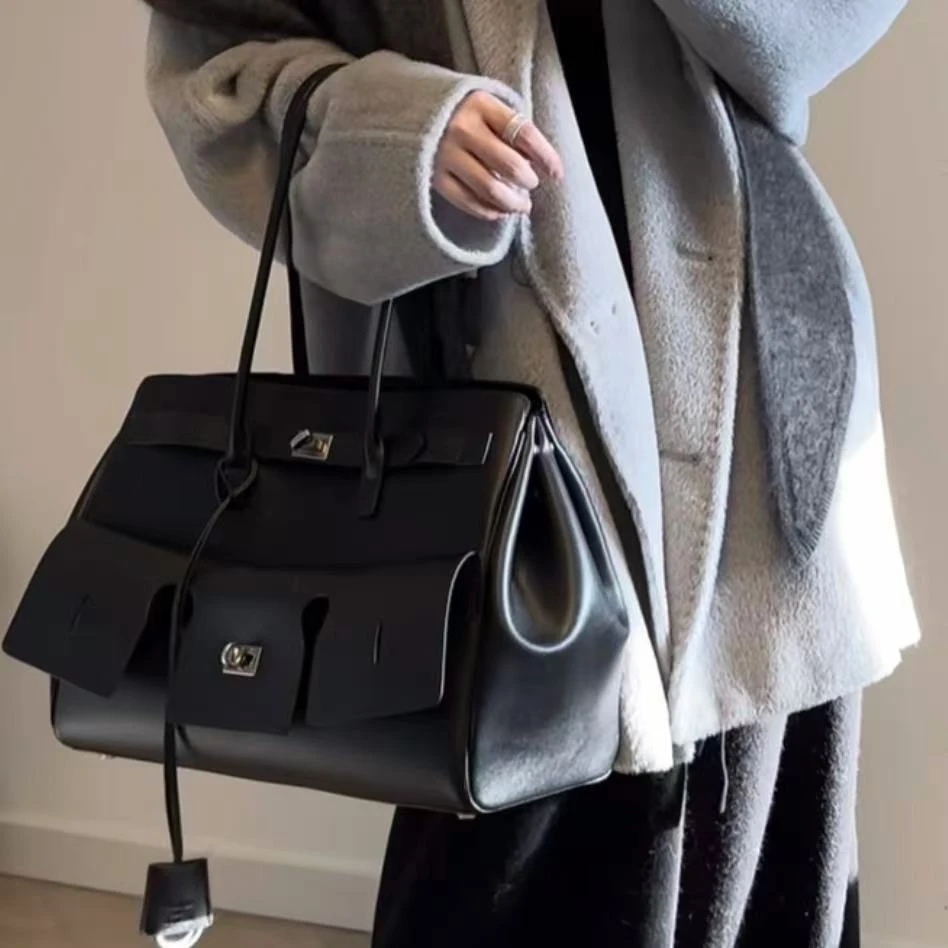Balenciaga/巴黎世家 单肩包 单肩包 tl6004/2509