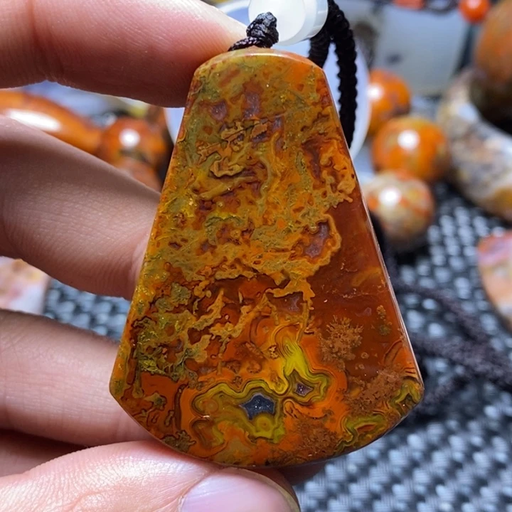 玛瑙/玉髓颈饰未镶嵌