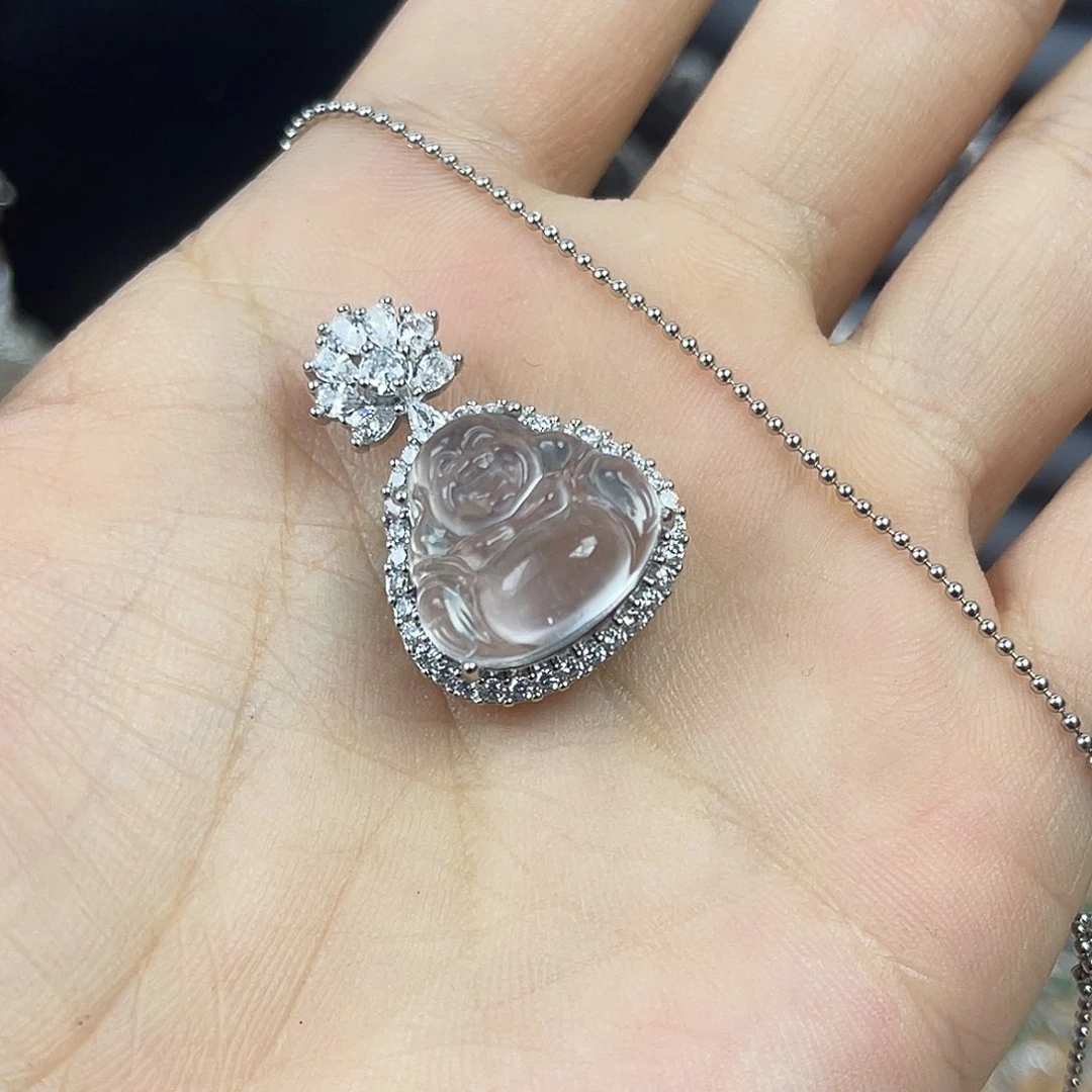 石英质玉合金颈饰