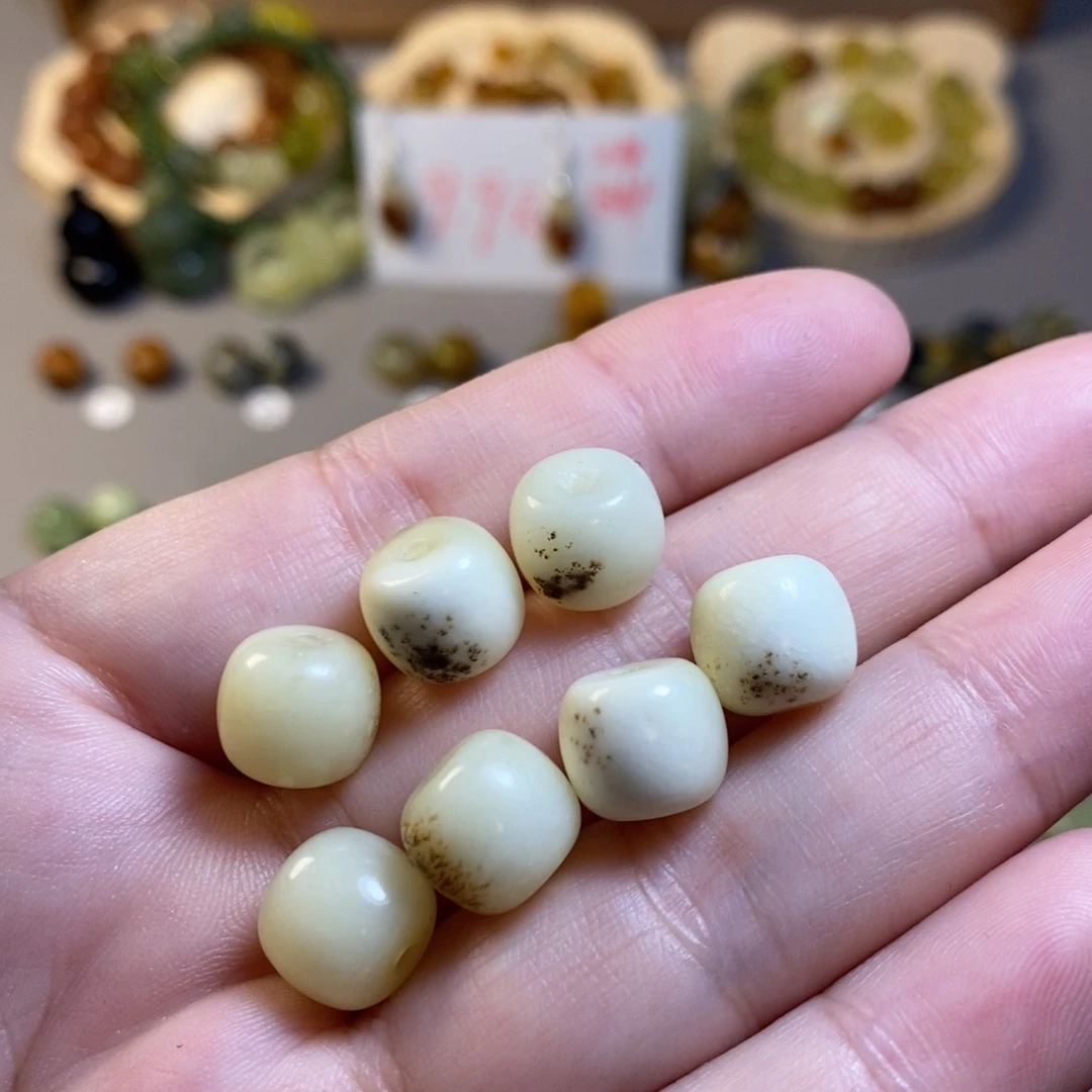 【闪购商品】未镶嵌岫玉配珠