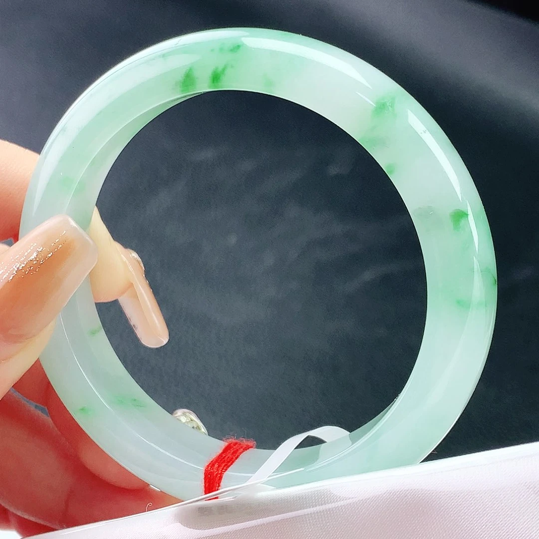 未镶嵌手镯翡翠旺***?56圈