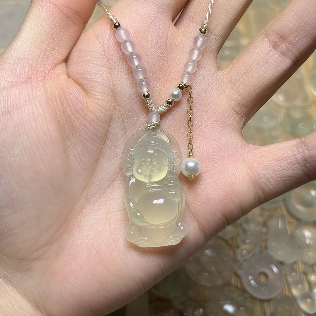 蛇纹石玉未镶嵌颈饰