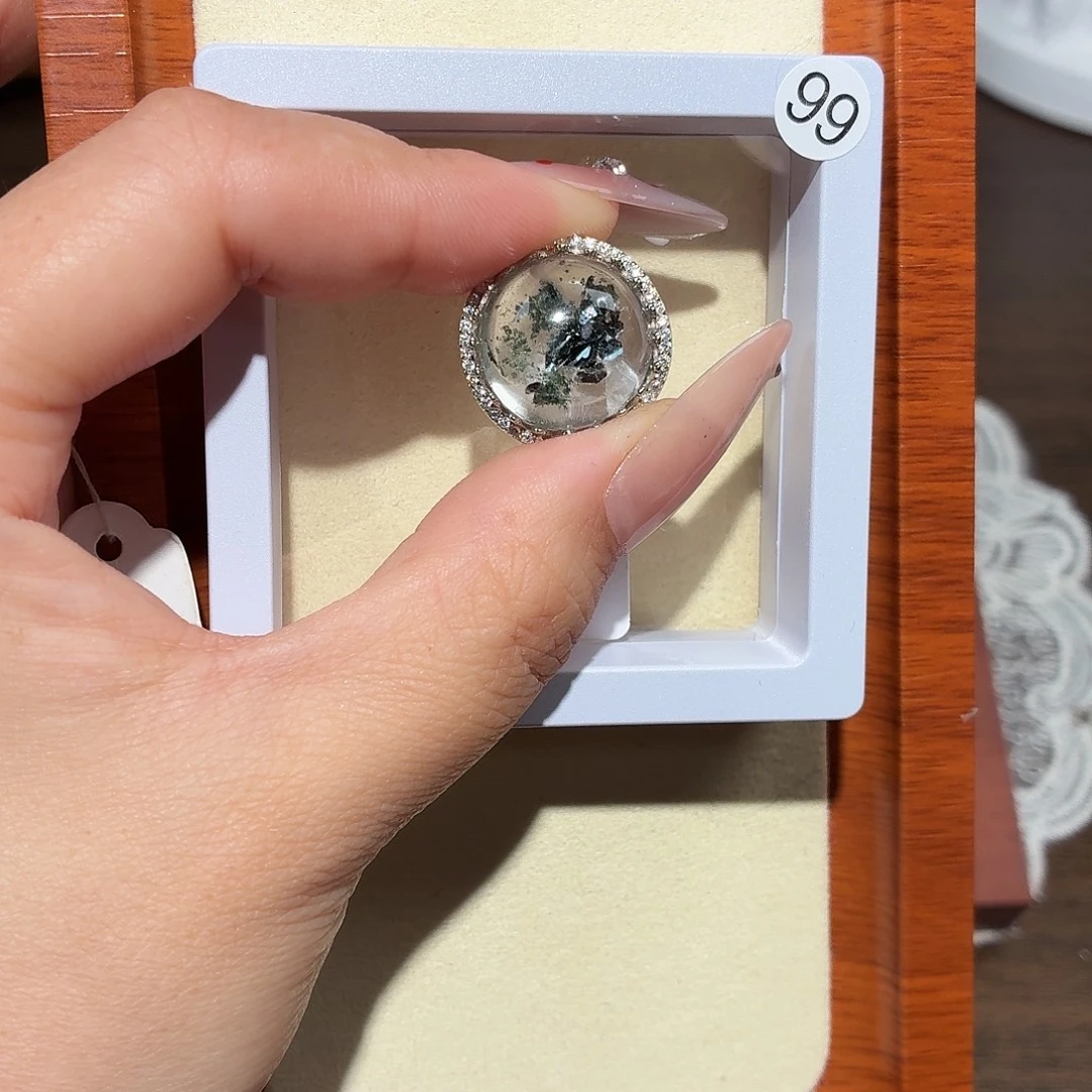 Y***U银S925镶嵌手链水晶