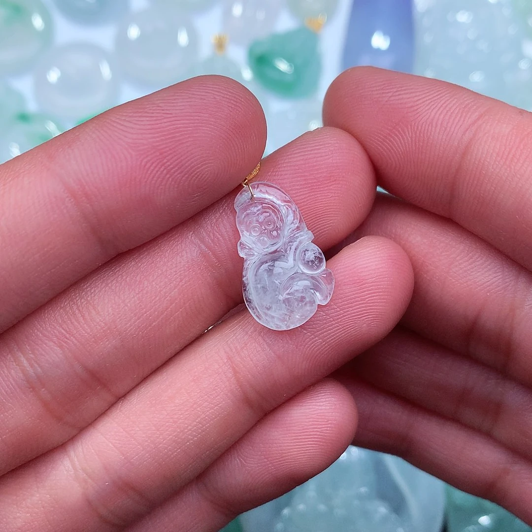 翡翠吊坠(不含链)18K金镶嵌