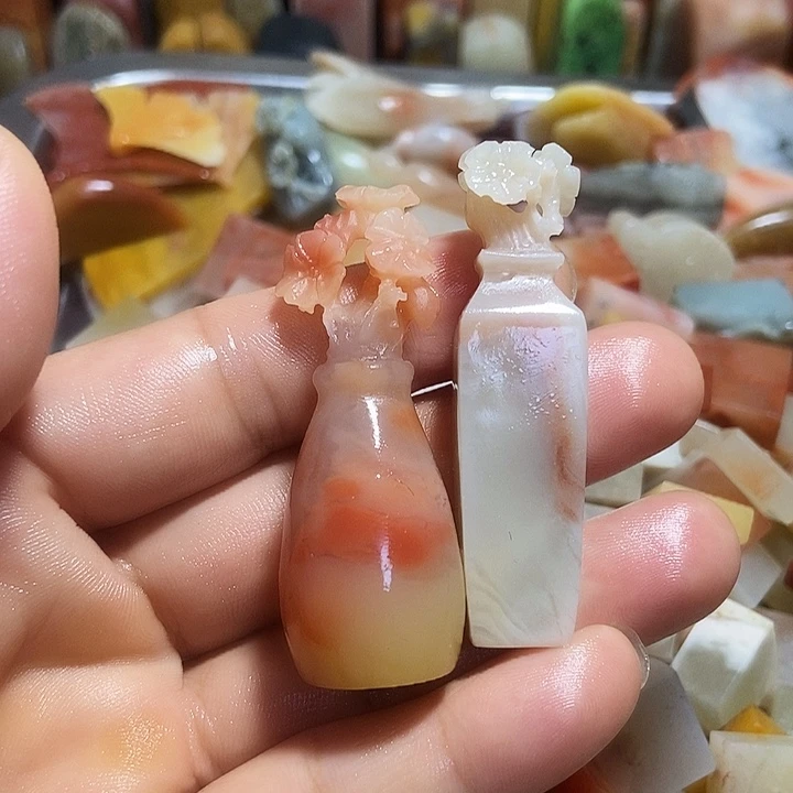 昌化石印石一****暖感谢你的支持，不退不换