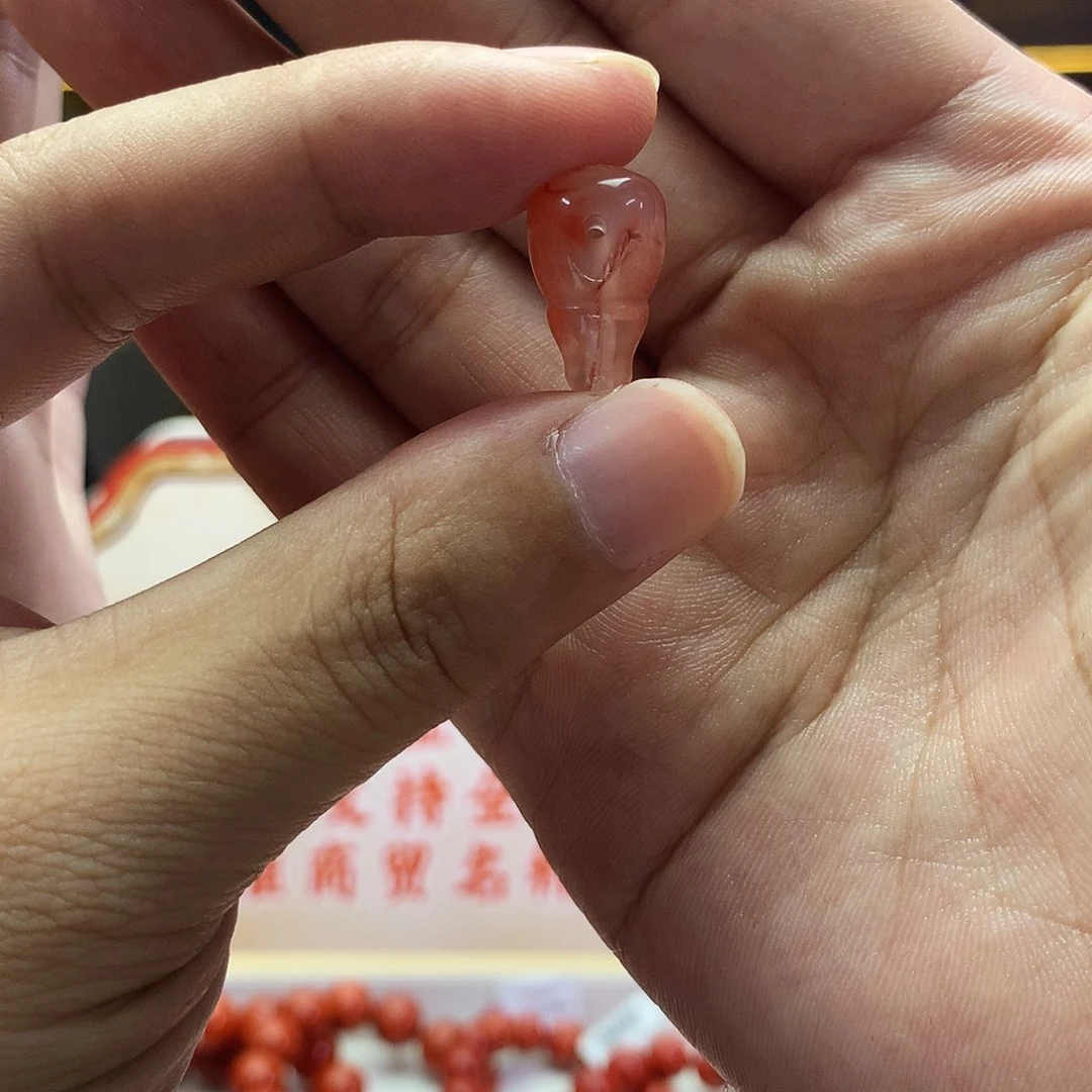 【闪购商品】南红玛瑙L冰飘三通未镶嵌
