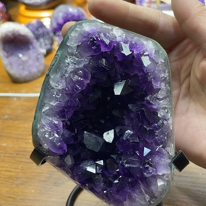 未镶嵌紫晶大型摆件（非配饰）