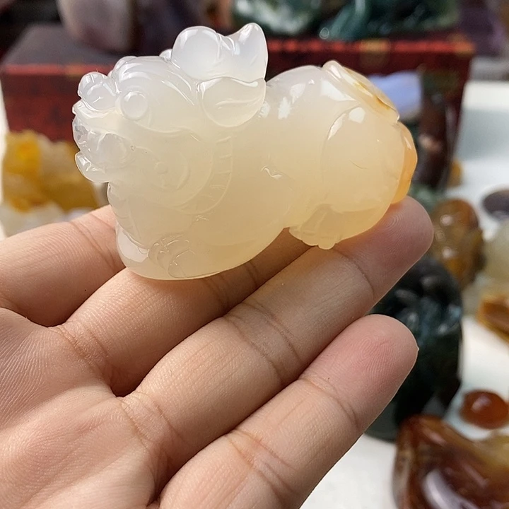 未镶嵌颈饰玛瑙/玉髓