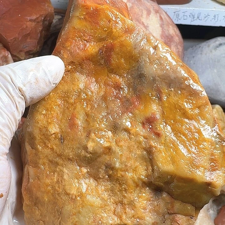 用***4寿山石寿山石的颜色