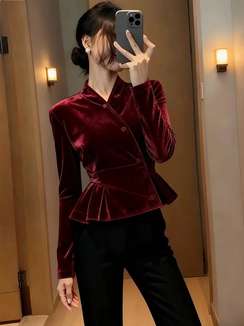 Z32红色丝绒上衣2025冬季气质名媛绝美设计感收腰内搭衬衫