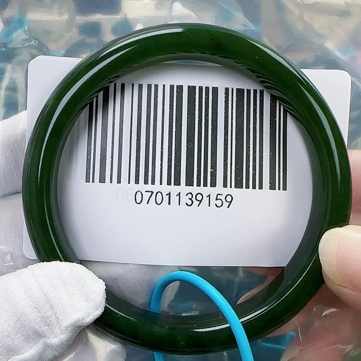 和田玉未镶嵌手镯包容6263