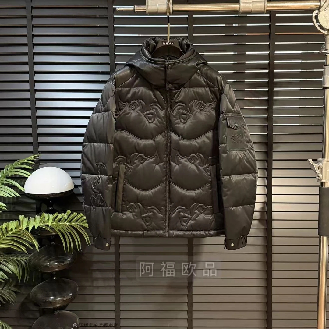 男士冬季顶奢立体字母配皮连帽鹅绒服2119