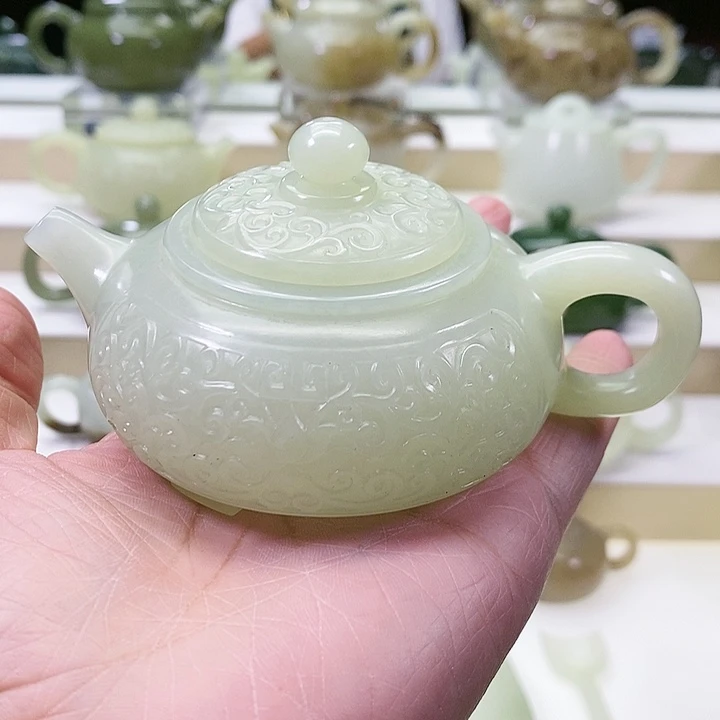 和田玉未镶嵌挂件静*茶壶