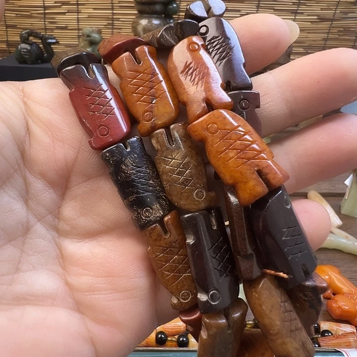 未镶嵌和田玉（糖玉）挂件