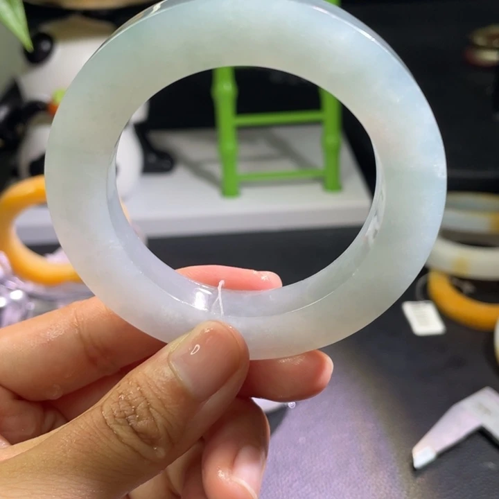 定制翡翠翡翠手镯未镶嵌