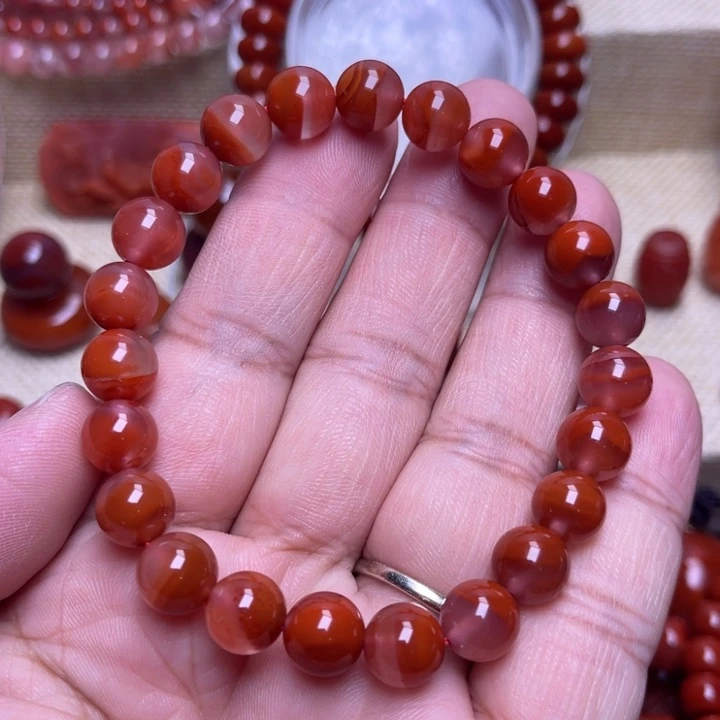 南红玛瑙未镶嵌手链半山水8．8 M