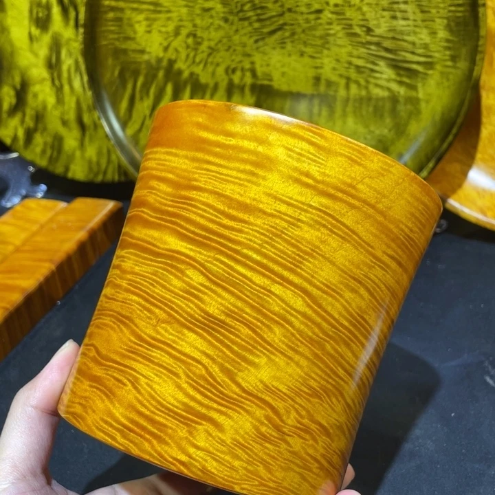 金丝楠笔筒455655555555556666