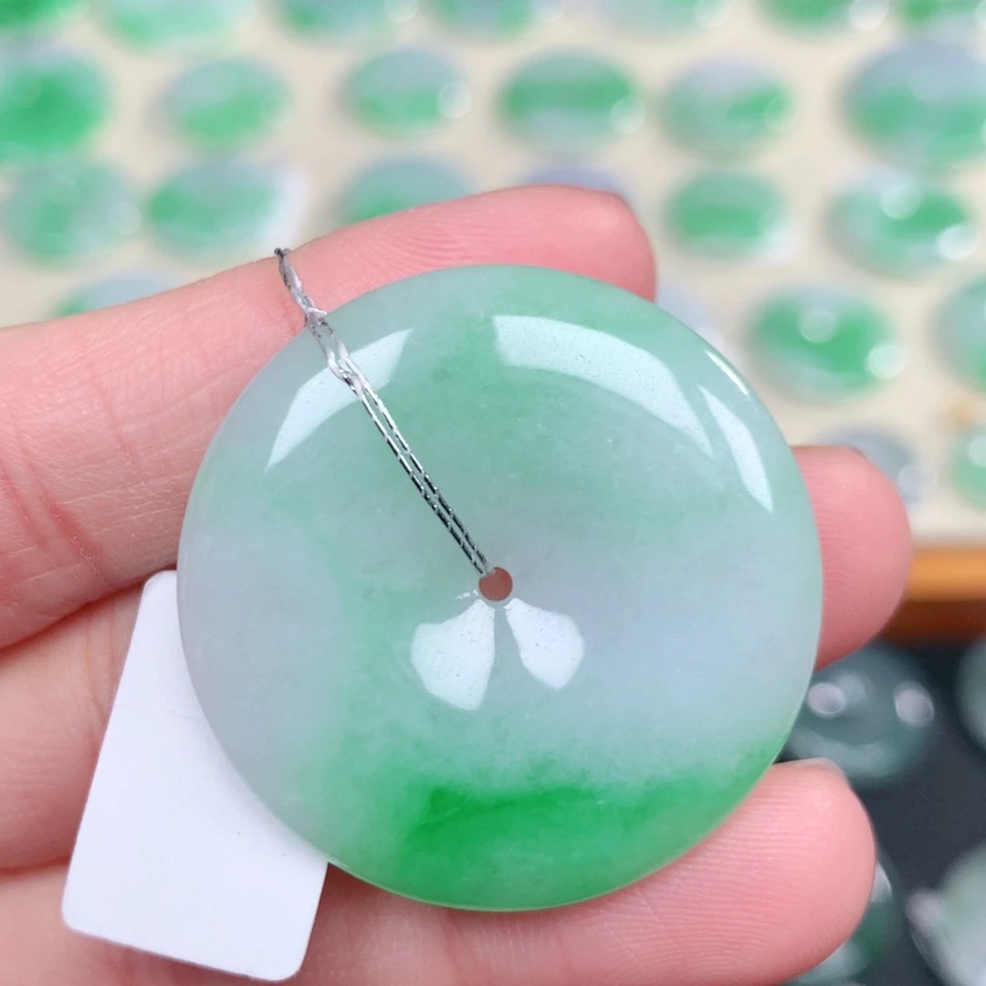 翡翠未镶嵌颈饰34.5-5.5